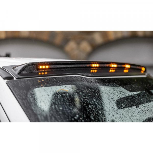 Listwa obrysowa z lampami LED amber AVS AeroCab