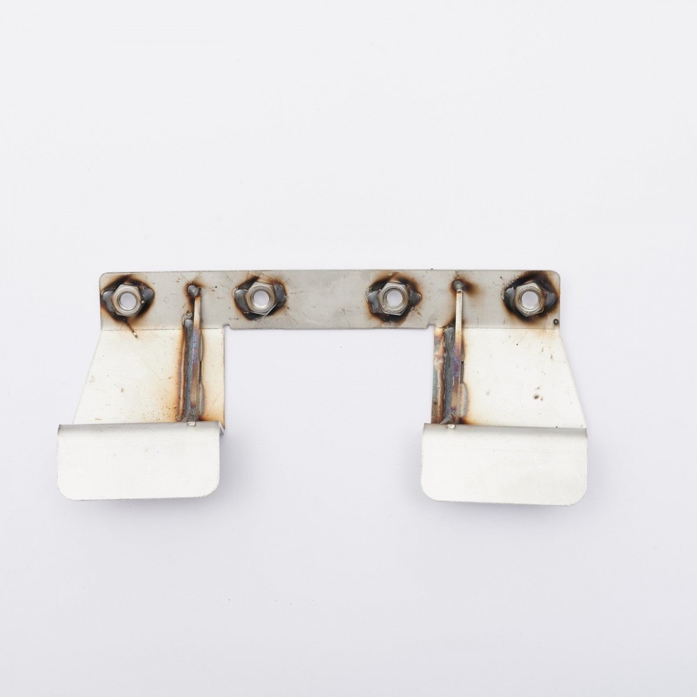 mocowanie-kola-zapasowego-bison-gear mocowanie-kola-zapasowego-bison-gear