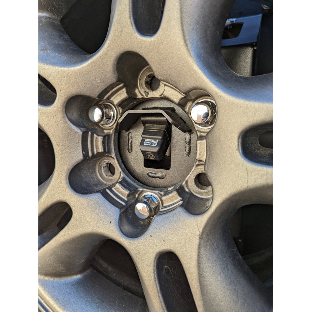 mocowanie-kola-zapasowego-bison-gear mocowanie-kola-zapasowego-bison-gear