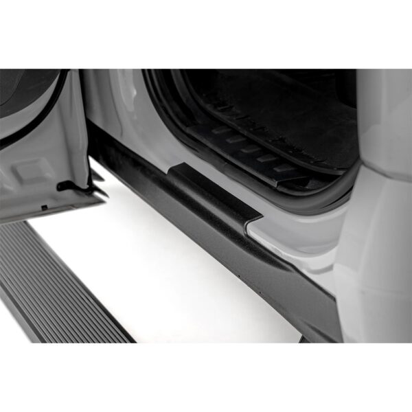 Nakładki na progi przód i tył Rough Country Crew Cab