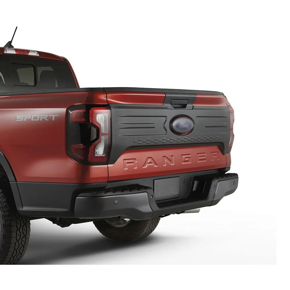 oslona-klapy-bagaznika-air-design oslona-klapy-bagaznika-air-design