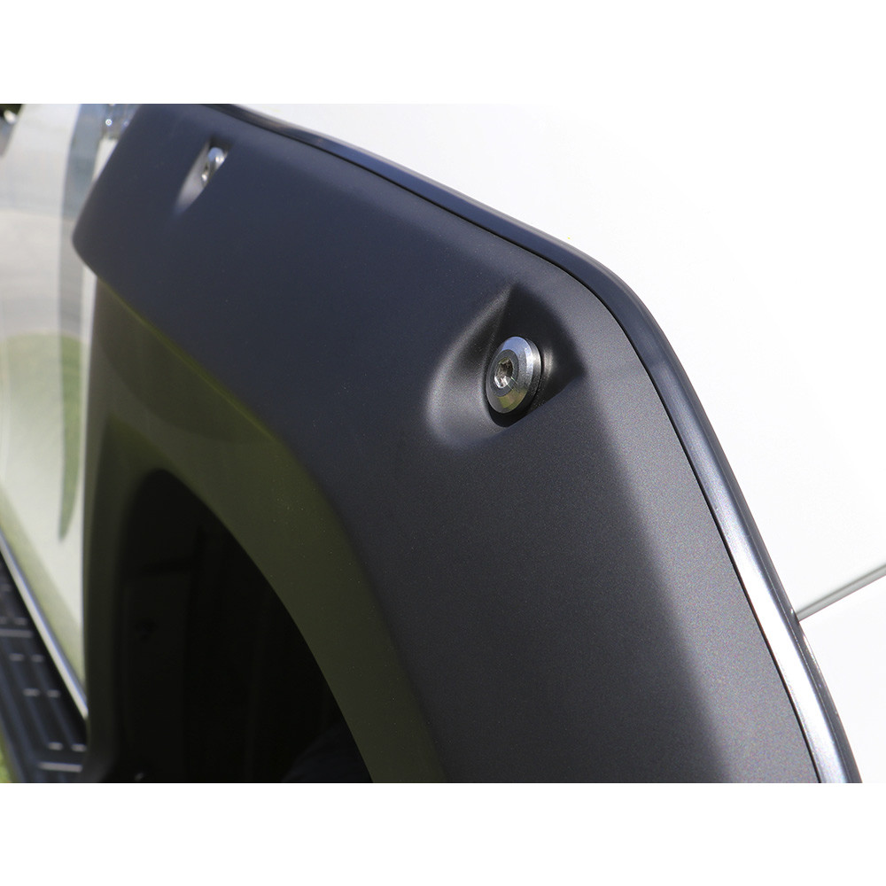 poszerzenia-blotnikow-przod-i-tyl-air-design-super-bolt-srdiesel-at poszerzenia-blotnikow-przod-i-tyl-air-design-super-bolt-srdiesel-at