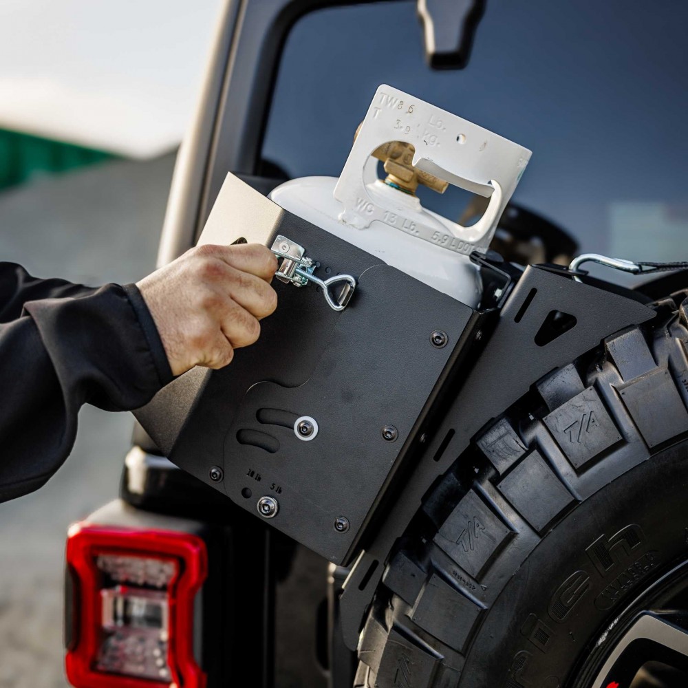 regulowany-uchwyt-na-butle-gazowa-5-lb-10-lb-bison-gear regulowany-uchwyt-na-butle-gazowa-5-lb-10-lb-bison-gear