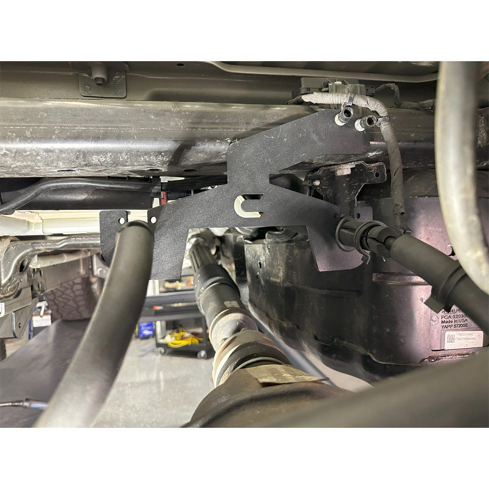 relokacja-mocowania-przewodu-hamulca-recznego-clayton relokacja-mocowania-przewodu-hamulca-recznego-clayton