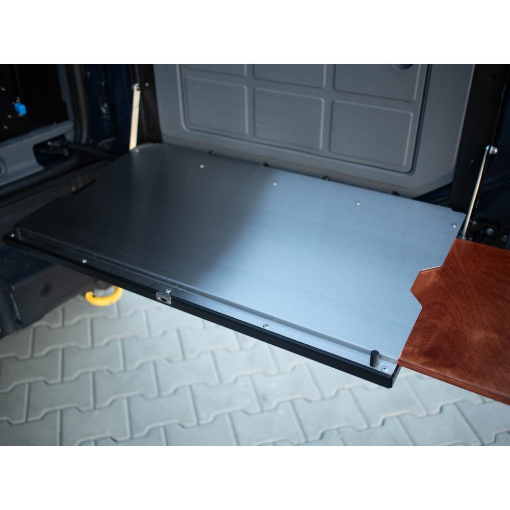 stolik-opuszczany-bison-gear stolik-opuszczany-bison-gear