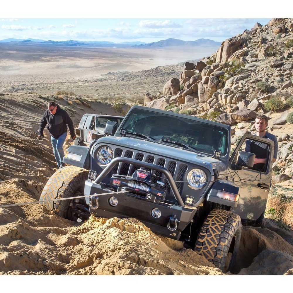 wyciagarka-z-lina-stalowa-8000-lbs-warn-vr-evo-8 wyciagarka-z-lina-stalowa-8000-lbs-warn-vr-evo-8