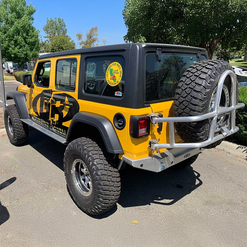 zderzak-aluminiowy-tyl-z-mocowaniem-na-kolo-zapasowe-genright zderzak-aluminiowy-tyl-z-mocowaniem-na-kolo-zapasowe-genright