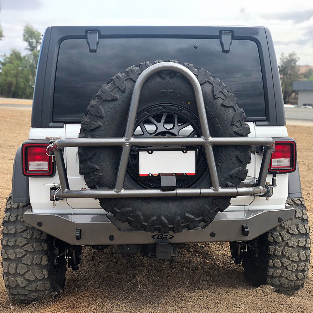 zderzak-aluminiowy-tyl-z-mocowaniem-na-kolo-zapasowe-genright zderzak-aluminiowy-tyl-z-mocowaniem-na-kolo-zapasowe-genright