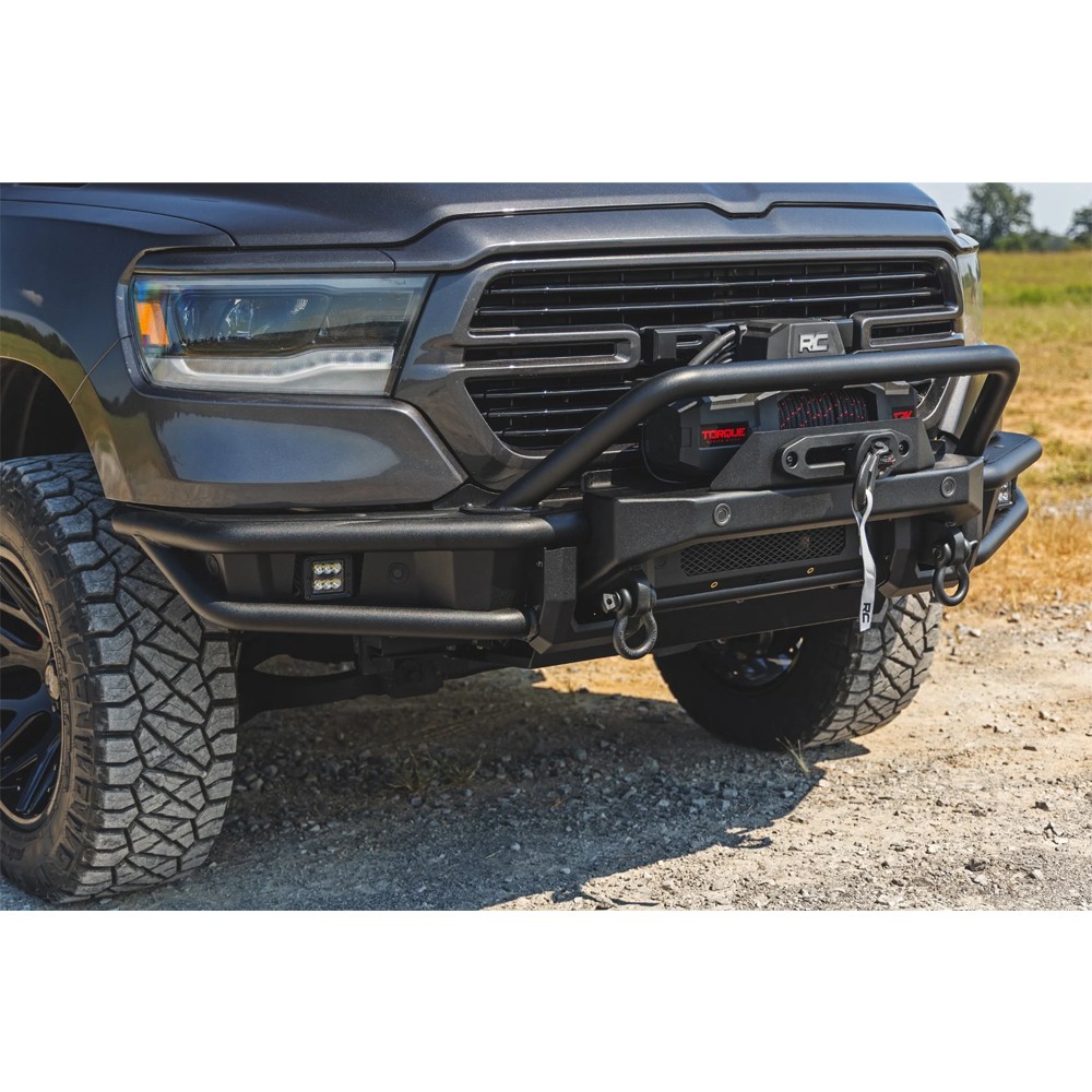 zderzak-przod-z-plyta-pod-wyciagarke-rough-country zderzak-przod-z-plyta-pod-wyciagarke-rough-country