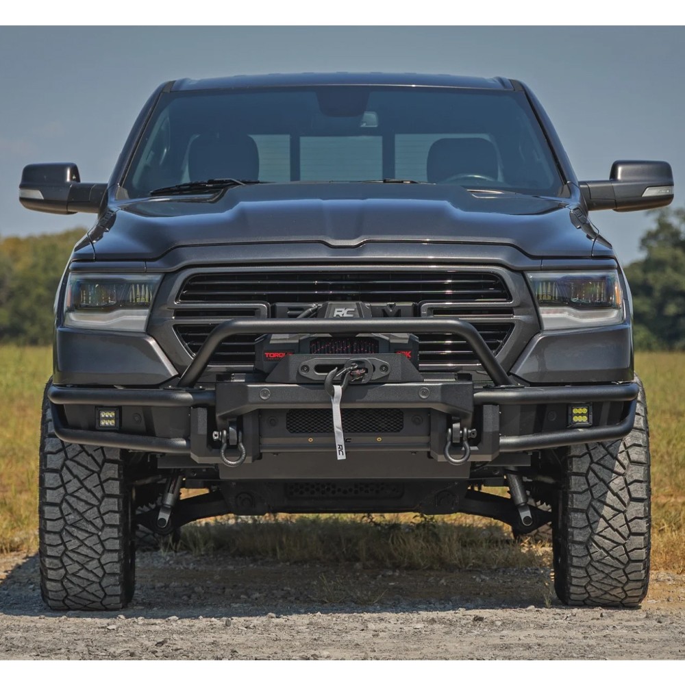 zderzak-przod-z-plyta-pod-wyciagarke-rough-country zderzak-przod-z-plyta-pod-wyciagarke-rough-country