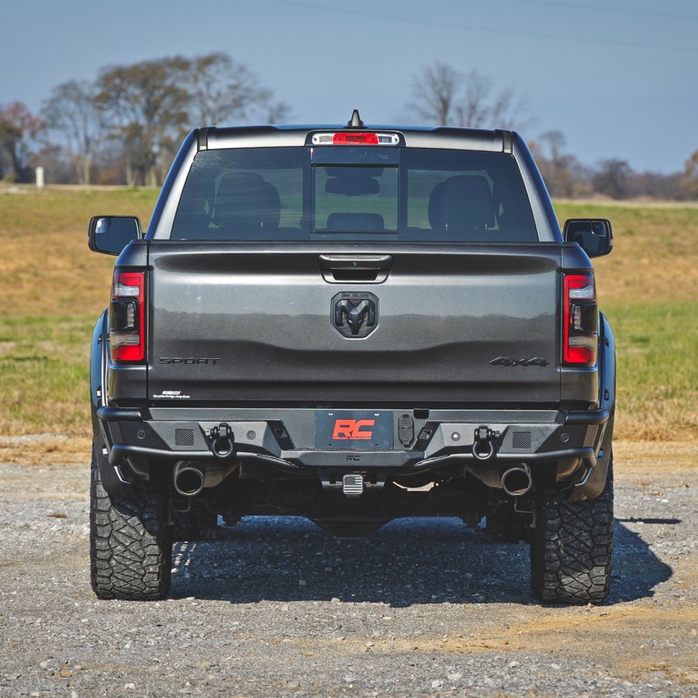 zderzak-stalowy-rurowy-tyl-rough-country zderzak-stalowy-rurowy-tyl-rough-country