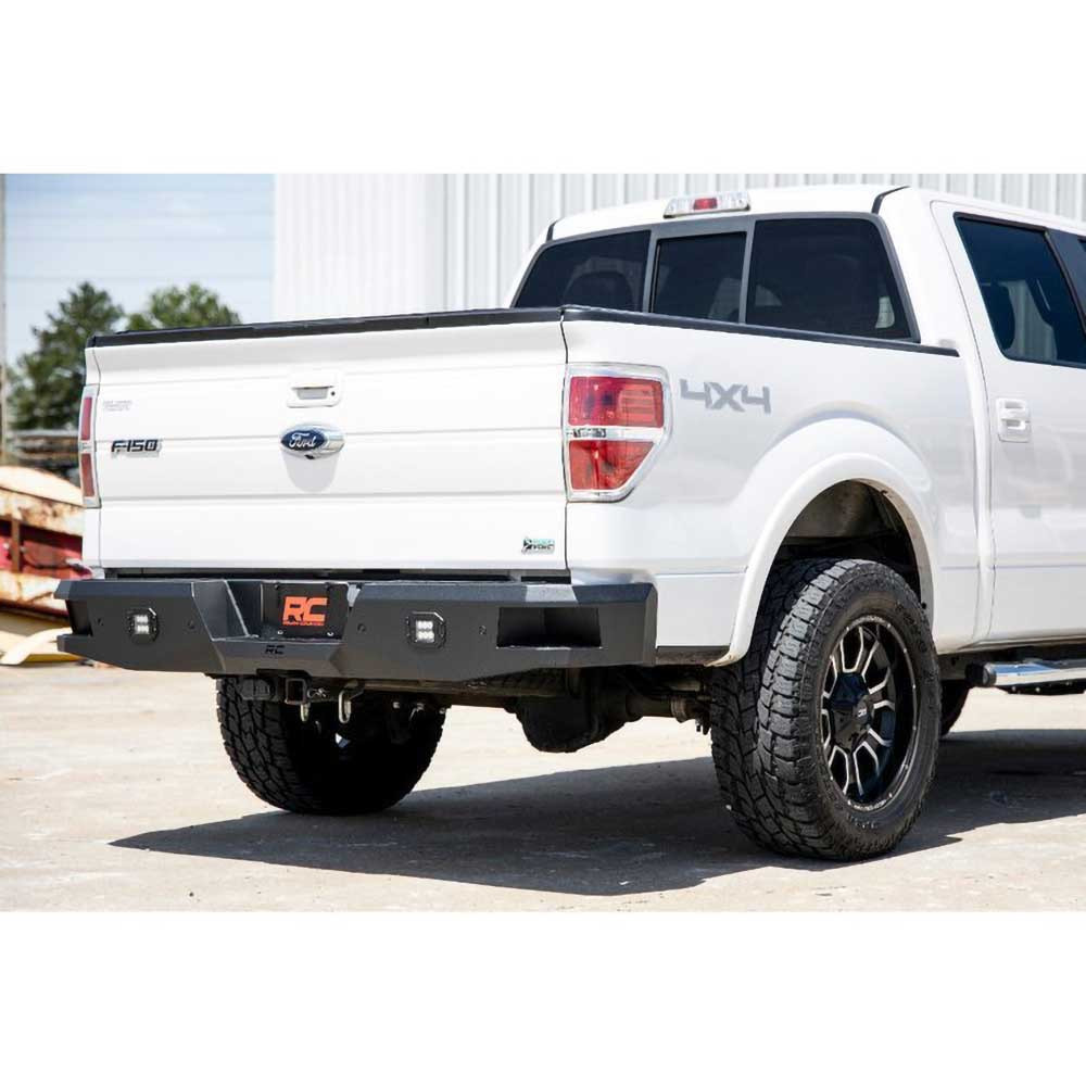 zderzak-stalowy-tyl-z-oswietleniem-led-rough-country zderzak-stalowy-tyl-z-oswietleniem-led-rough-country