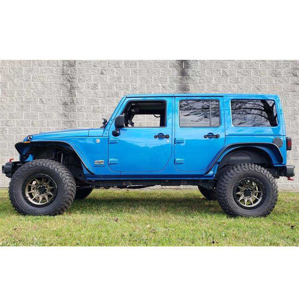 zestaw-zawieszenia-clayton-off-road-overland-lift-35 zestaw-zawieszenia-clayton-off-road-overland-lift-35