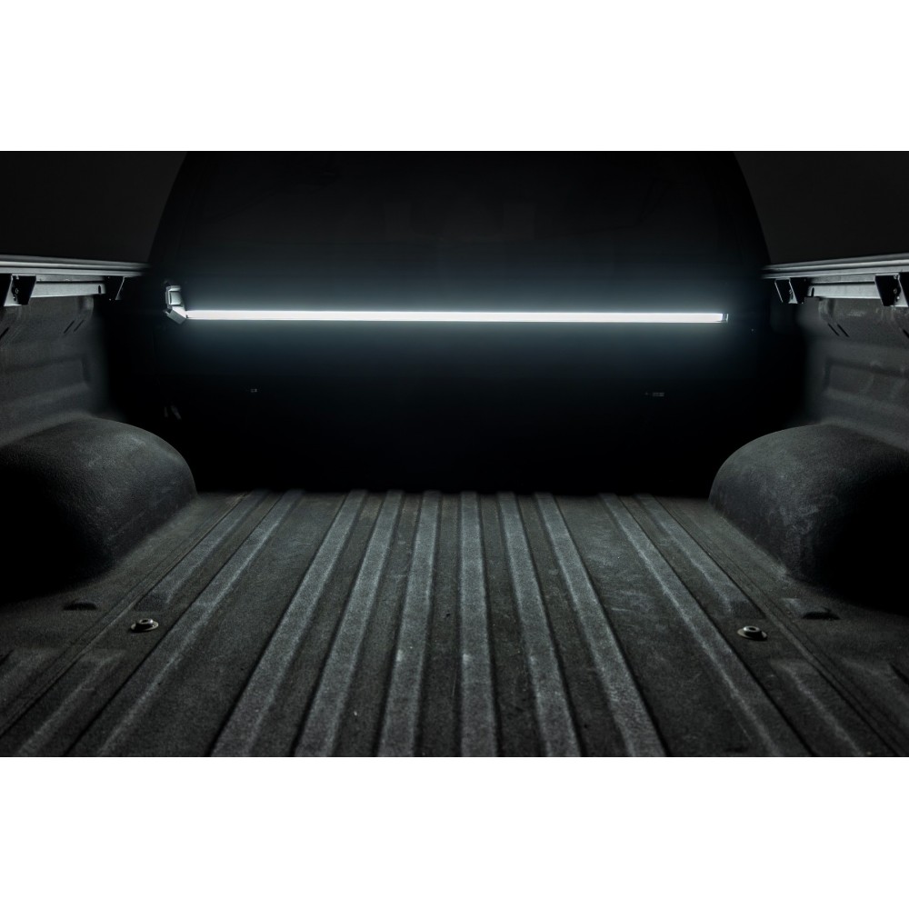 elektryczna-roleta-pokrywa-paki-aluminiowa-rough-country-5-7 elektryczna-roleta-pokrywa-paki-aluminiowa-rough-country-5-7