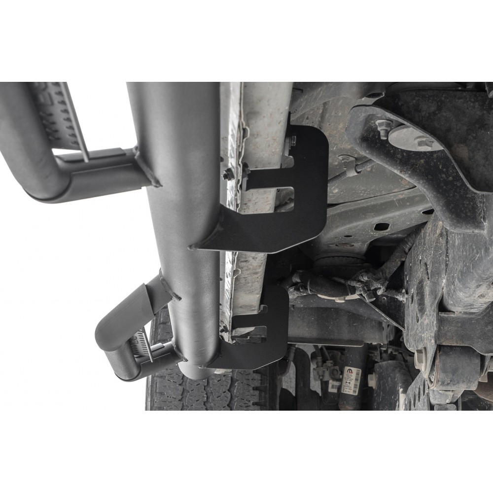 progi-stopnie-boczne-czarne-rough-country-nerf-steps progi-stopnie-boczne-czarne-rough-country-nerf-steps