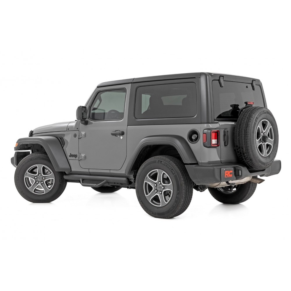 progi-stopnie-boczne-czarne-rough-country-nerf-steps progi-stopnie-boczne-czarne-rough-country-nerf-steps