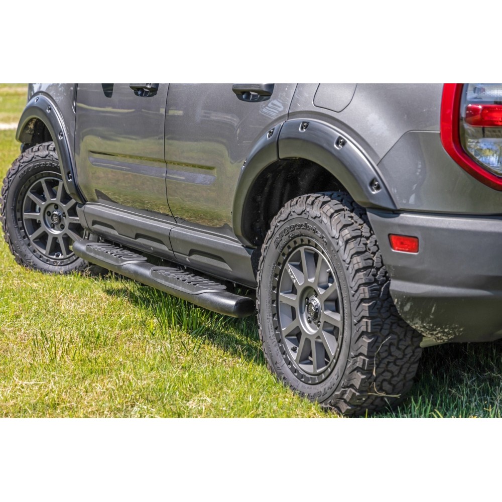 progi-stopnie-boczne-czarne-rough-country-oval-nerf-steps progi-stopnie-boczne-czarne-rough-country-oval-nerf-steps