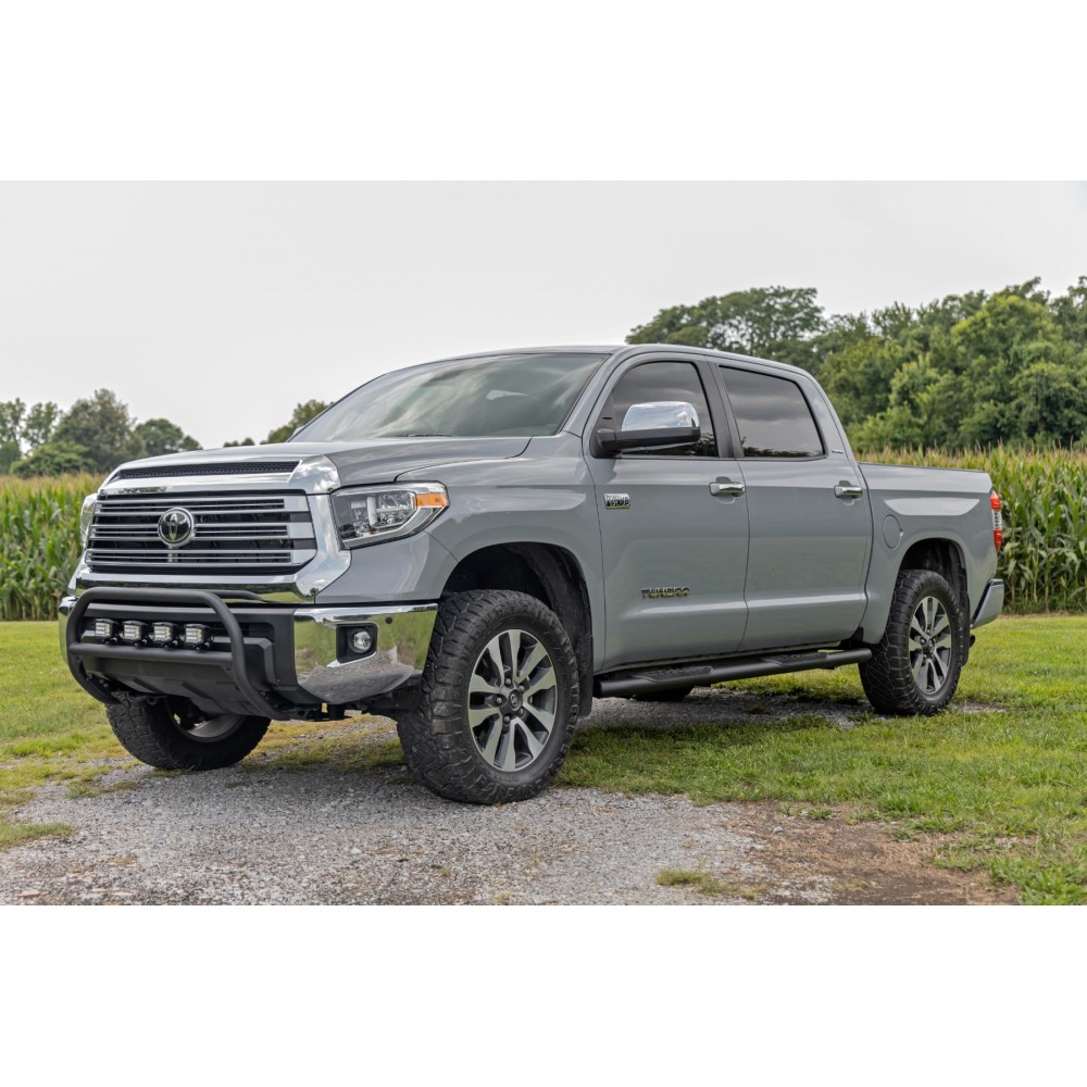 progi-stopnie-boczne-czarne-rough-country-oval-nerf-steps-crew-cab progi-stopnie-boczne-czarne-rough-country-oval-nerf-steps-crew-cab