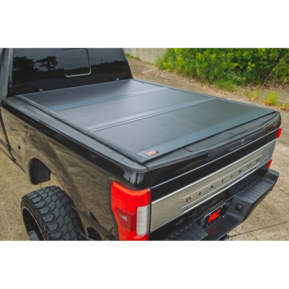 twarda-pokrywa-paki-tri-fold-niski-profil-rough-country-6-10 twarda-pokrywa-paki-tri-fold-niski-profil-rough-country-6-10