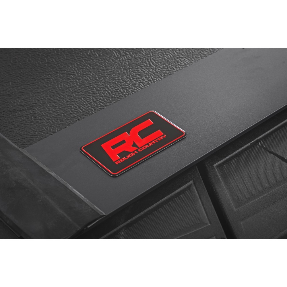 twarda-pokrywa-paki-tri-fold-niski-profil-rough-country-6-9 twarda-pokrywa-paki-tri-fold-niski-profil-rough-country-6-9